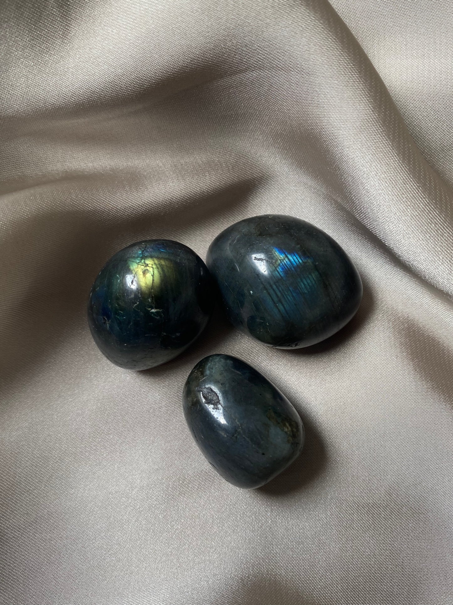 Labradorite edelsteen